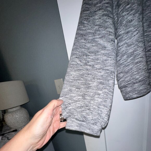 Madewell Heather Gray Cropped Sweater, Size L - Picture 3 of 4